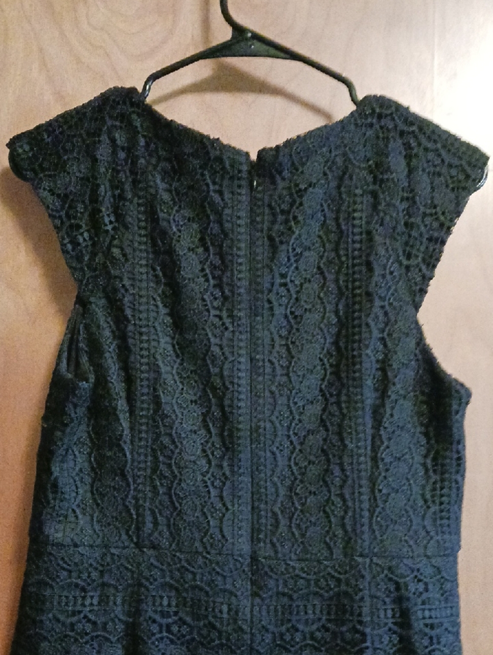 Tahari Dress - Picture 3 of 7